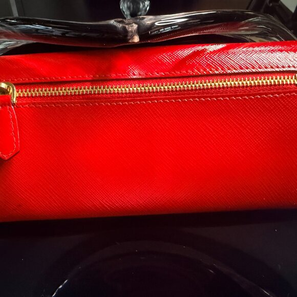 Prada Patent Leather Bow Wallet (Rare) - Picture 4 of 10